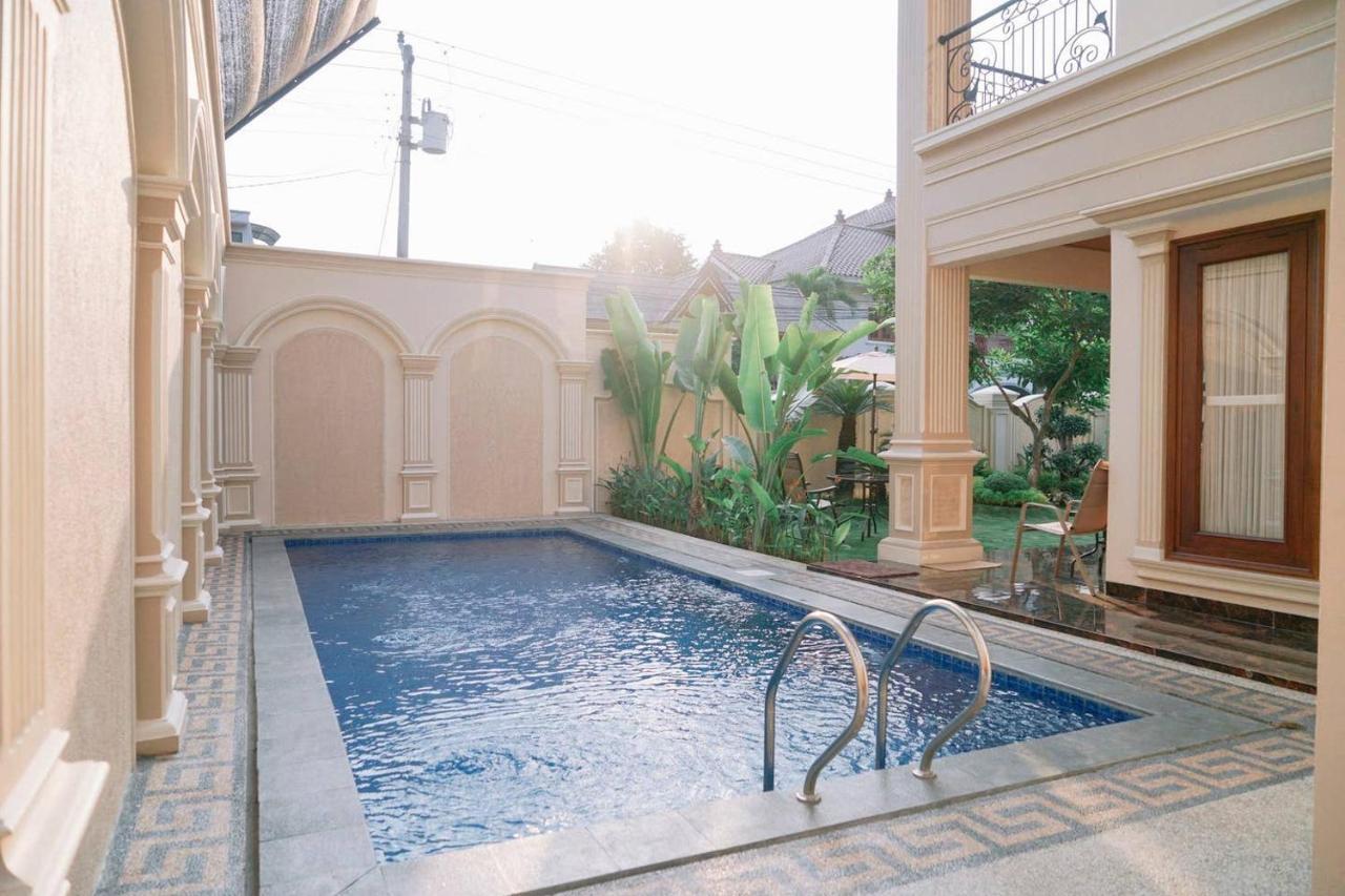 Villa Fernasya House Yogyakarta Exterior foto